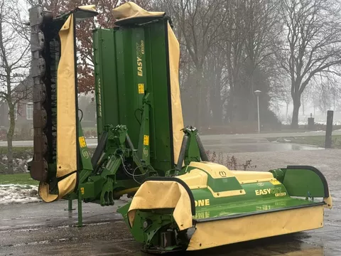Krone Easycut B 870 CV &amp; 320 CV schijvenmaaier triple maaier