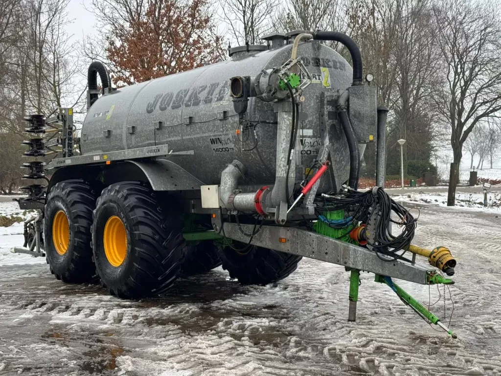 Joskin komfort2 WINPACK 14000 TS + Joskin solodisc bemester