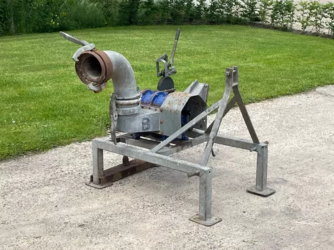 Vogelzang R240 S mestpomp gedragen