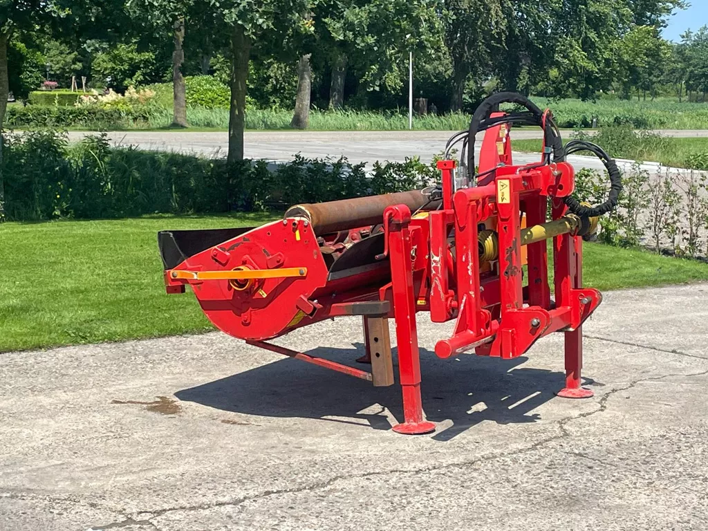 D&uuml;cker SMK18VR2  Front klepelmaaier brede klepels