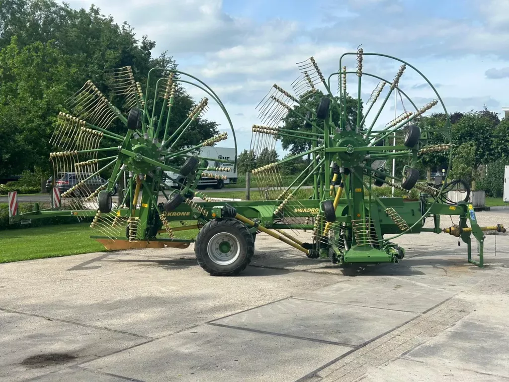 Krone Krone swadro 1400 Plus Zwadhark 4 rotor hark Krone Krone swadro 1400 Plus Zwadhark 4 rotor hark