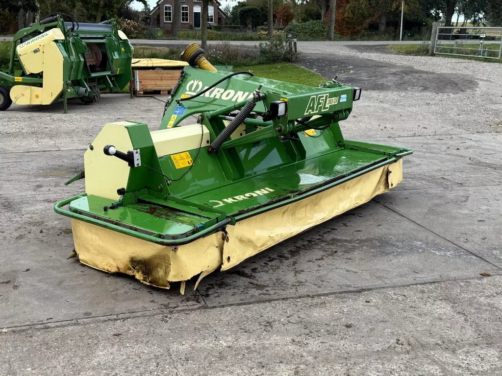 Krone AFL 283 CV Frontmaaier Kneuzer Schijvenmaaier Maaimachine