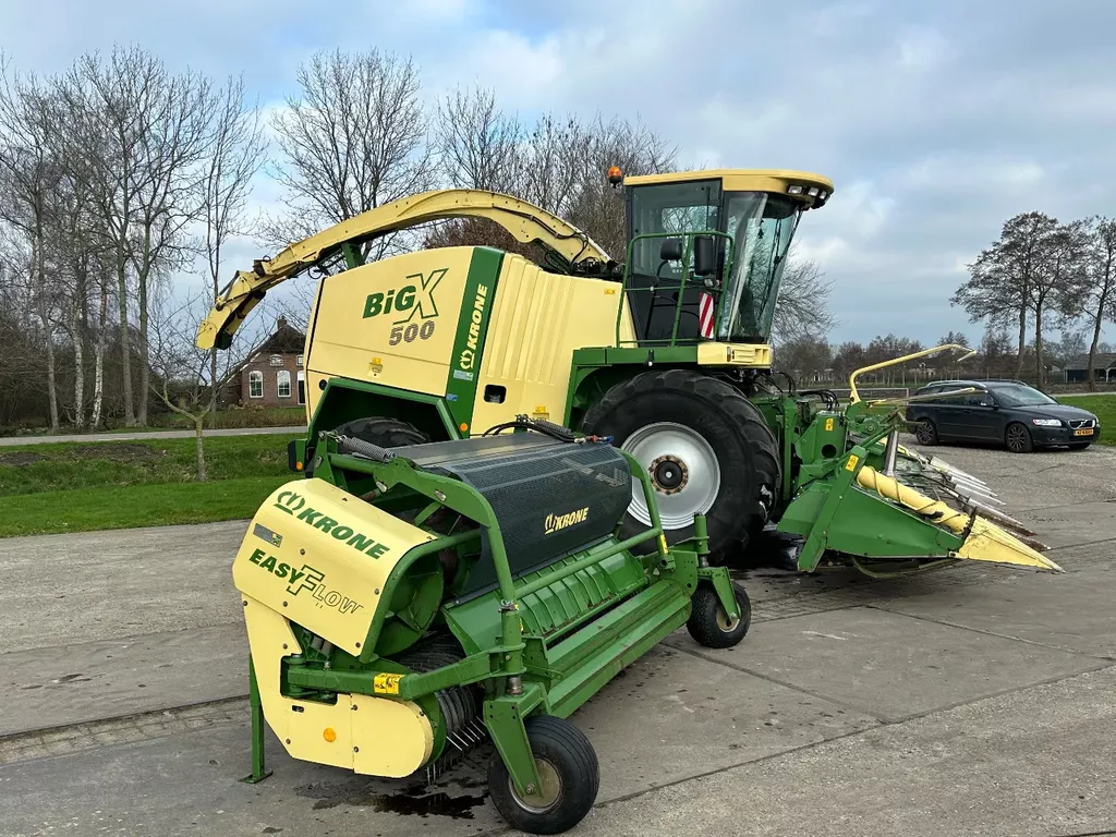 Krone Big x 500 Incl Maisbek graspickup Maishakselaar