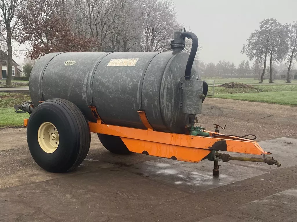 Jako 5000 Liter waterwagen giertank