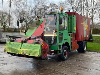 Strautmann VM 2000 D zelfrijdende mengwagen verti mix 2000