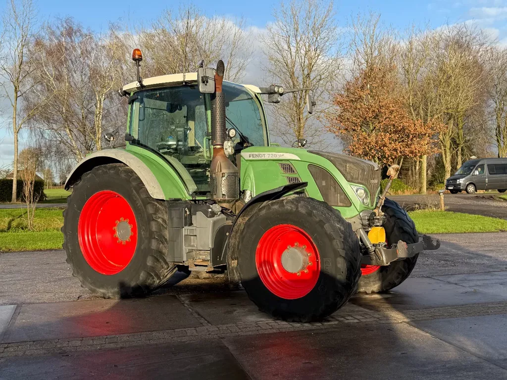 Fendt 720 VARIO Profi NEDERLANDSE TREKKER 720 vario profi 50 km airco