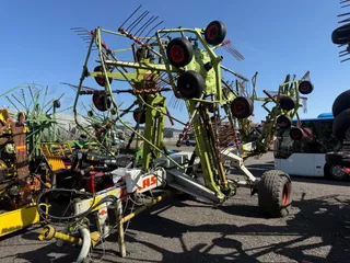 CLAAS Liner 3000 4 rotor hark zwiller
