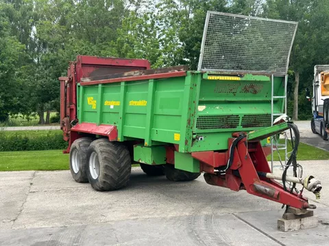 Strautmann VS 16 mestwagen Breedstrooier Mest Compost
