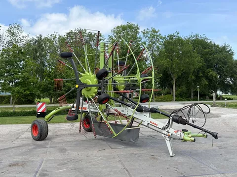 CLAAS Liner 2900 Zwadhark 2 rotorhark zwiller