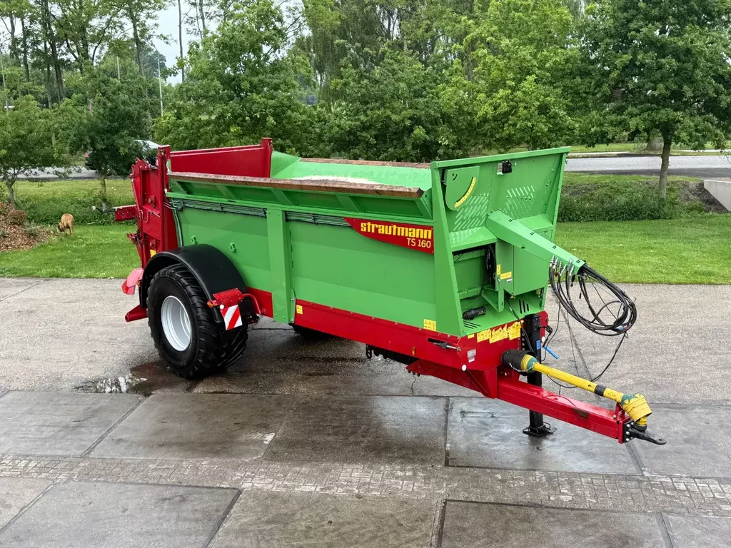 Strautmann TS 160 Mestwagen Breedstrooier