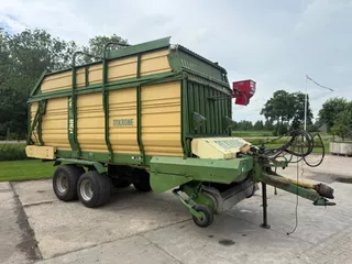 Krone Ladewagen Titan GL 6/40 balk invoer Snijwagen Stalvoeren